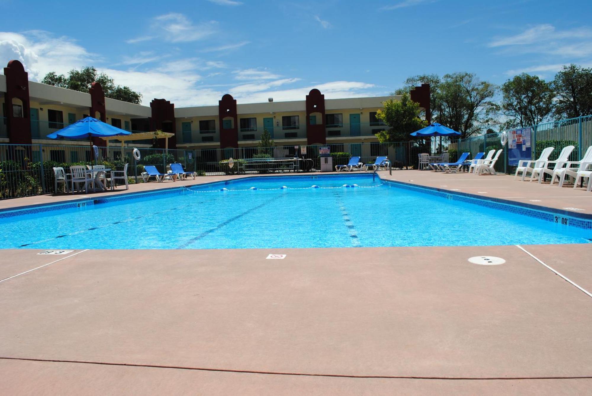 Days Inn By Wyndham Santa Fe New Mexico Exterior foto